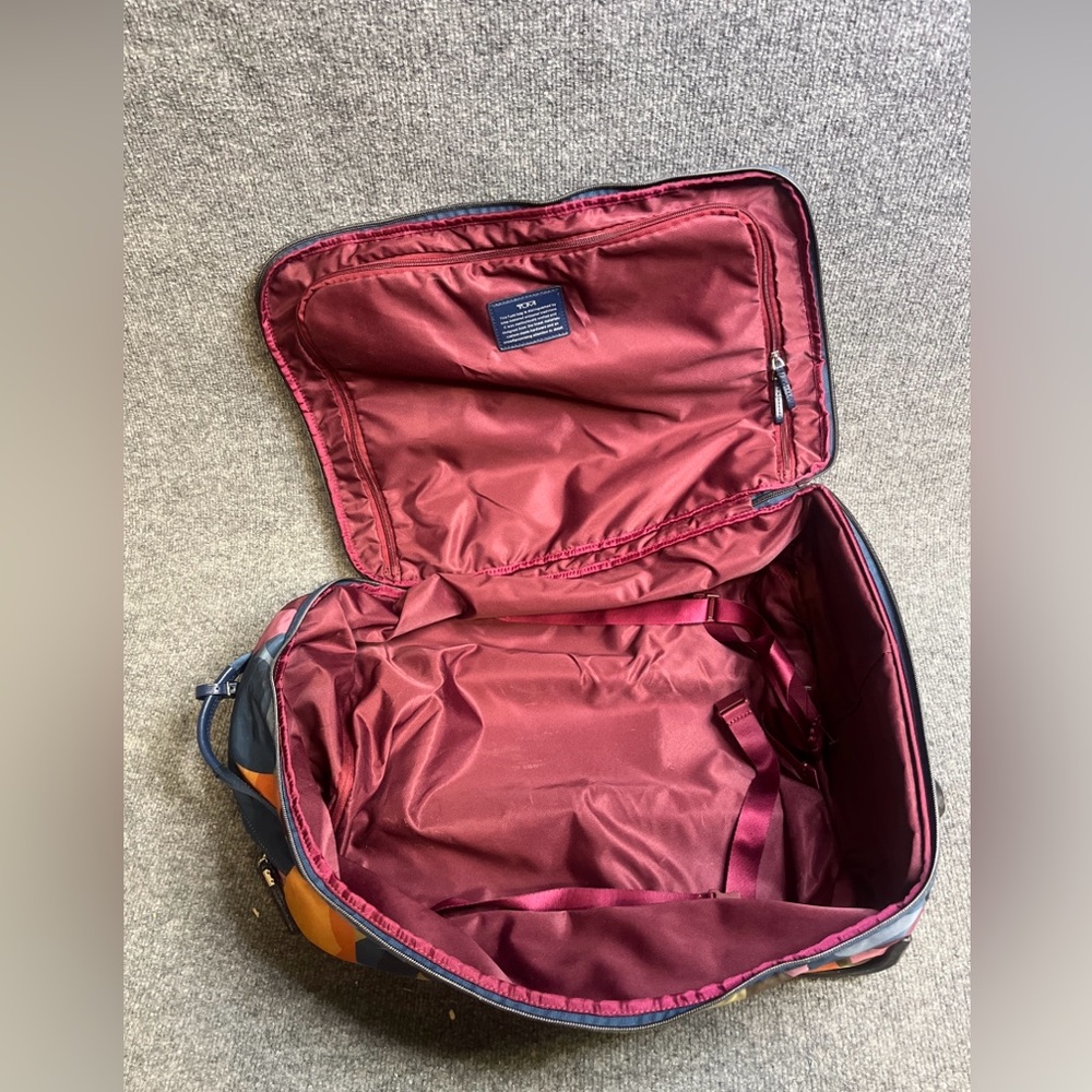 TUMI Soft Case Carry-on Colorful Multicolor Luggage - Picture 14 of 16